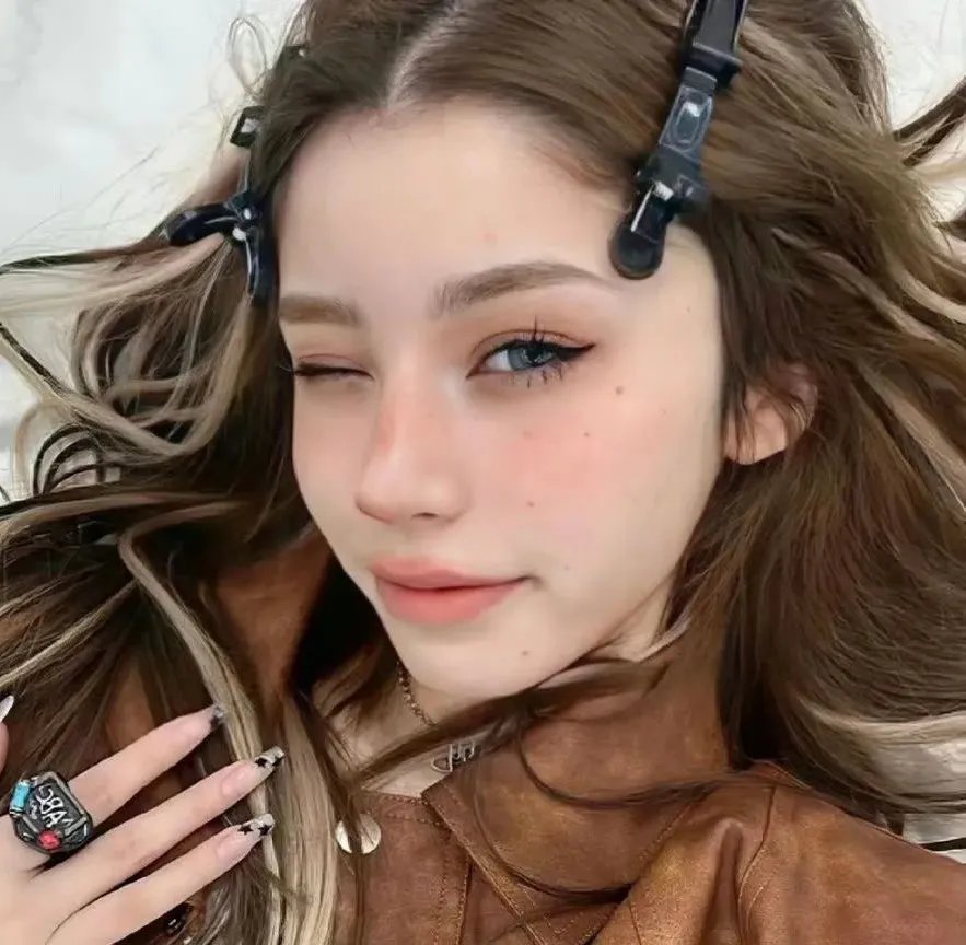山羊妈妈和她的三个孩子